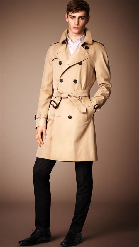 burberry trenchcoat etikett|Burberry trenchcoat men.